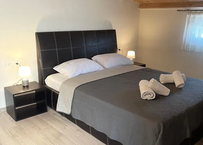 Artemis Apartamento *